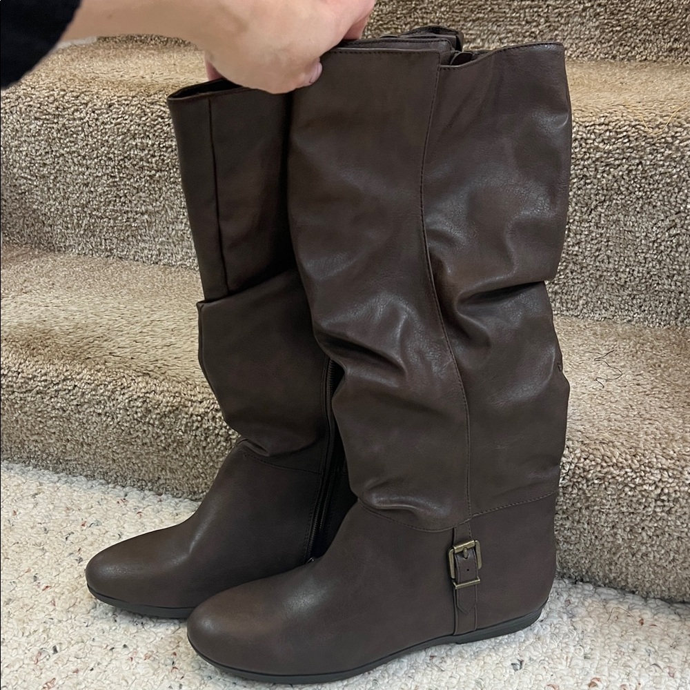London Fog Brown Faux Leather Women's Boots